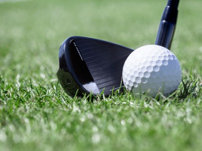 20SS_SOCIAL_GO_Clubs_T-Rail_WEB_640x425_OnCourse_4485