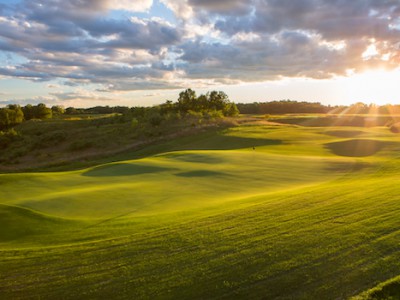 Stoatin Brae is going for an upscale links experience in Michigan.