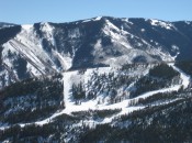 Advanced skiers visiting Aspen should head just out of town to smaller Aspen Highlands, which has the best expert terrain of the resort's four mountains.