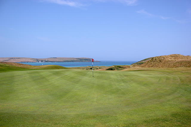 Par 3, 17th Green looking out to the Atlantic Ocean © James Mason planetgolfreview