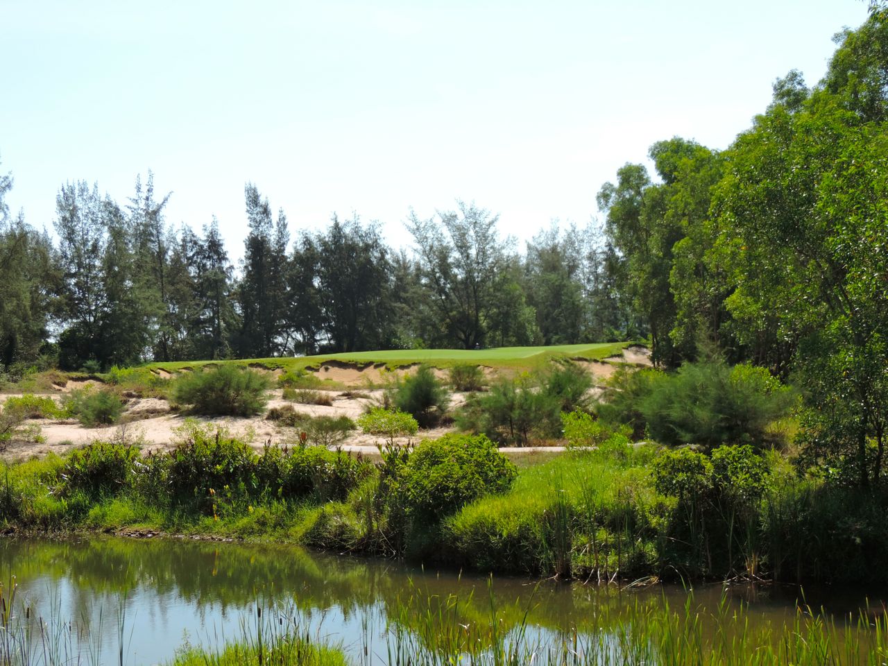 Course Review: Laguna Lang Co Golf Club