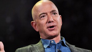 jeff-bezos-1498ce6b-1756847175