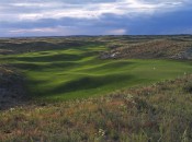 The wonderful short 14th gives you the sense of the bubbling terrain of Ballyneal and the Chop Hills of Holyoke.