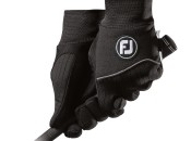 FootJoy's new WeatherSof glove
