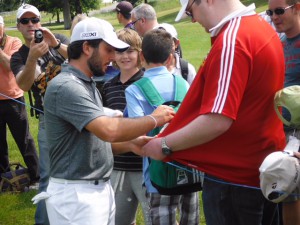 Molinari autographed the shirt of an excited Irish spectator 